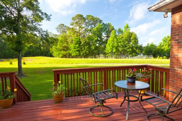 Cost of Redwood Deck Installation in Smyrna